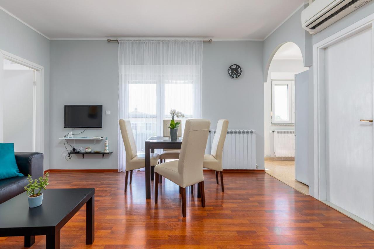 Apartman Vera Pula Exterior photo